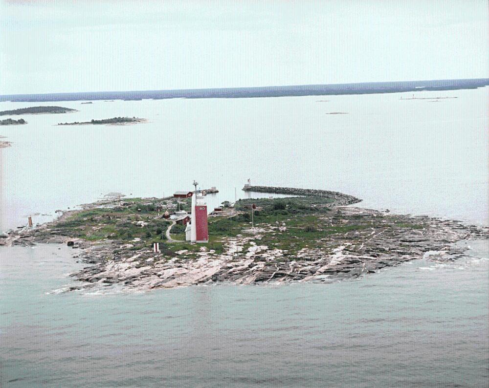 Отель Kylmaepihlaja Lighthouse Раума Экстерьер фото
